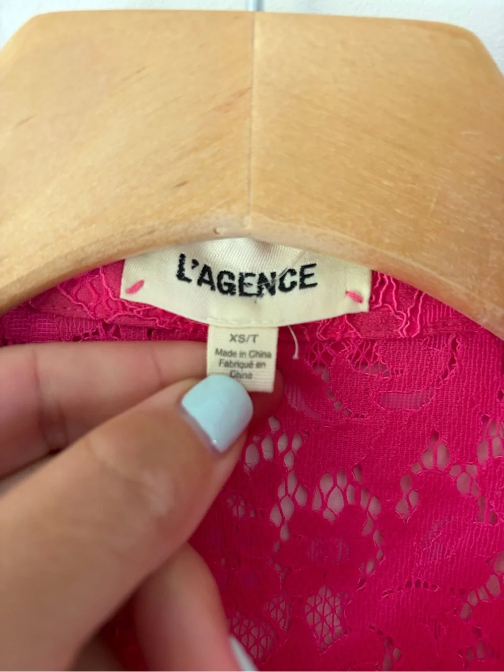 LAGENCE elevated button